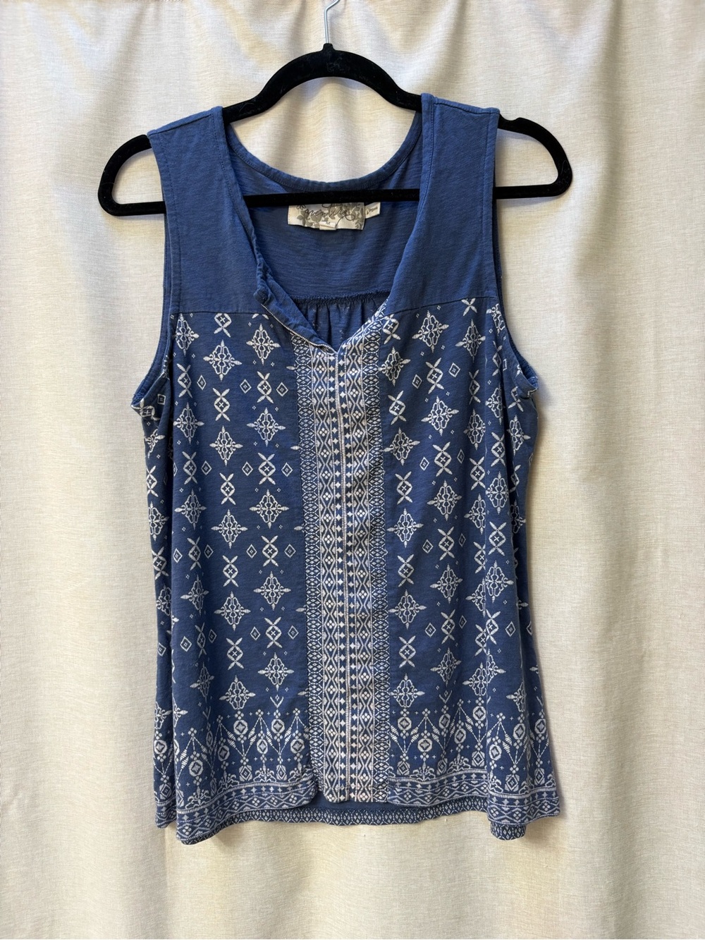 Aventura ORGANIC Blue Sleeveless Tank with White Embroidered Pattern
